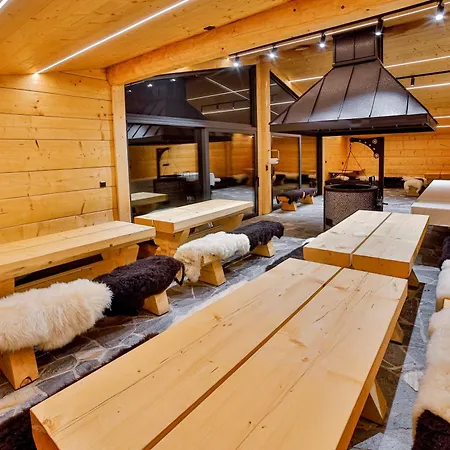 Kompleks Gazdowka - Dom Jana Ponice